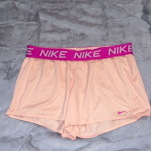 Nike Dri-Fit Short - Picture 2 of 2